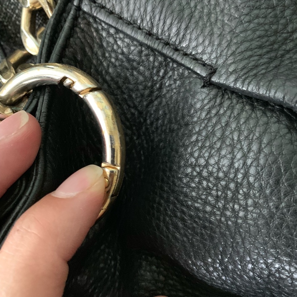 Authentic Michael Kors Crossbody - Picture 3 of 5